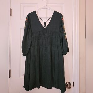 DAVI & DANI Green Bishop Sleeve Sundress